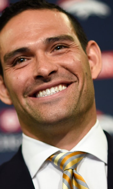 Cowboys fans cringe at thought of Mark Sanchez even holding a clipboard
